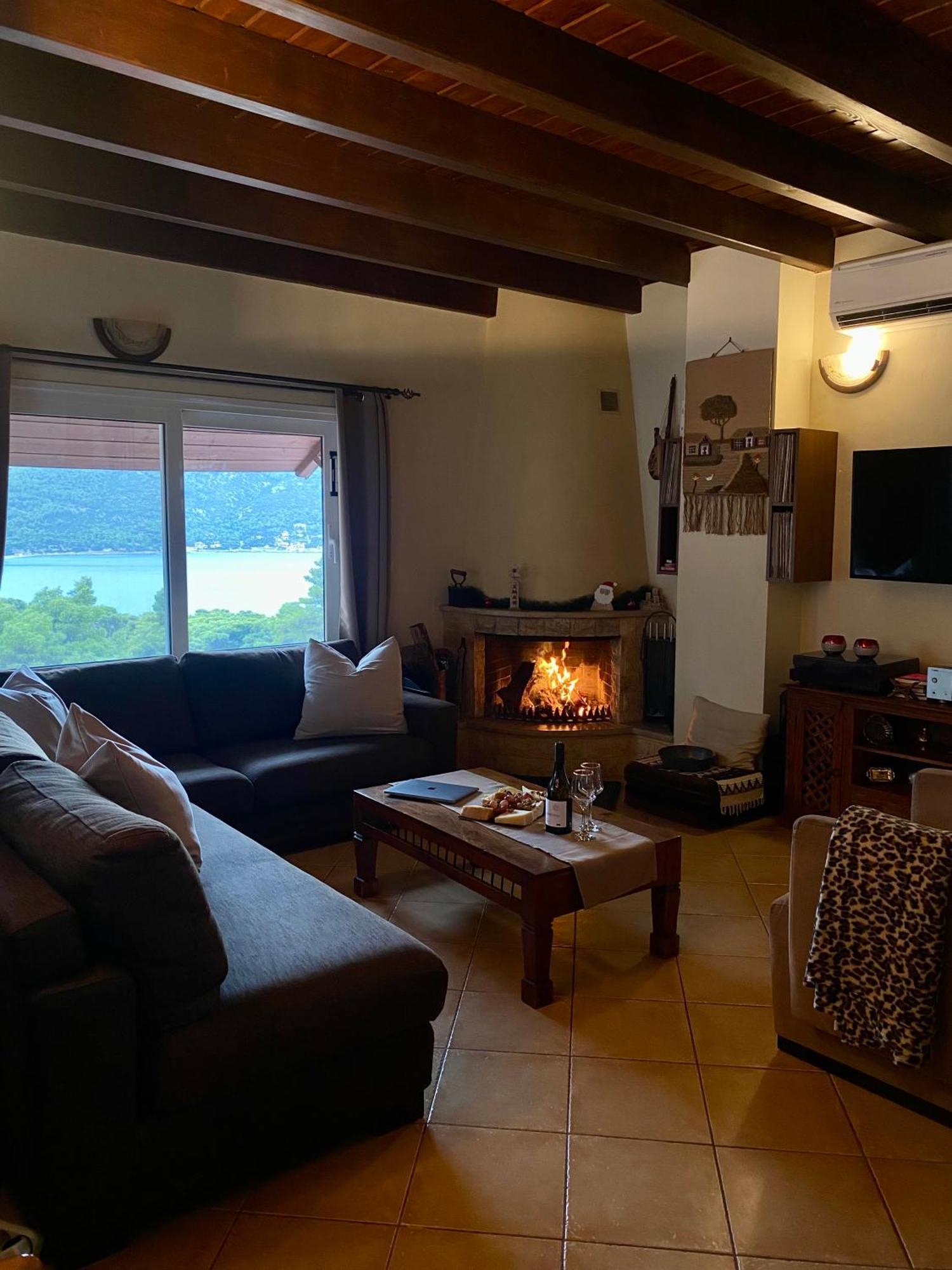 איגוסטינה Manos' Traditional Maisonette מראה חיצוני תמונה
